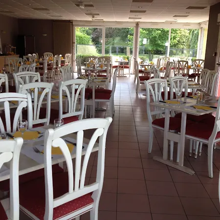 فندق Enzo By Kyriad Direct