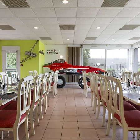 Enzo By Kyriad Direct