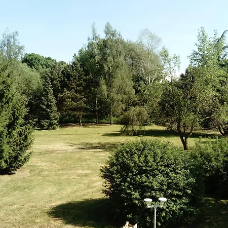 Enzo By Kyriad Direct بونيوفيل