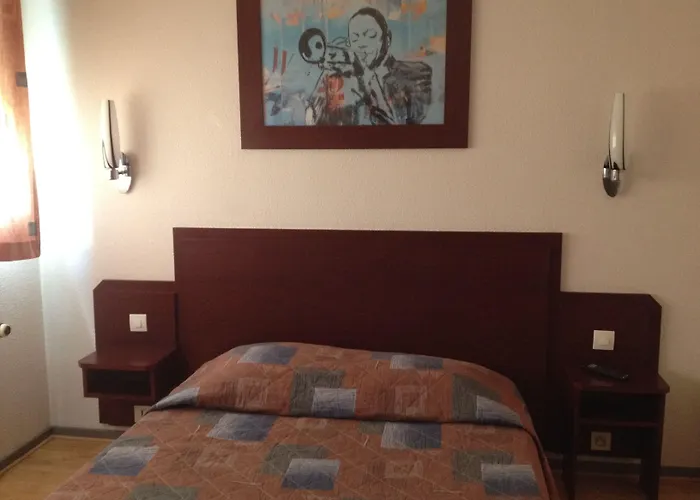 Enzo By Kyriad Direct