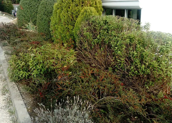 Enzo By Kyriad Direct * Bulgnéville