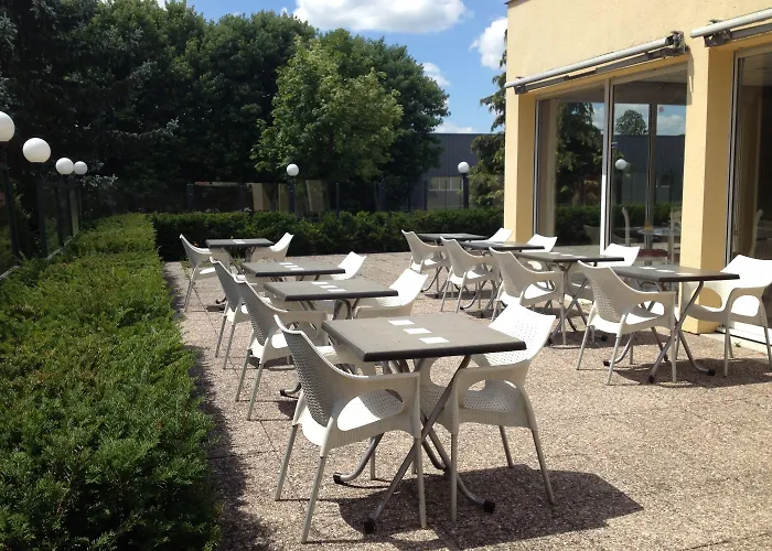 Enzo By Kyriad Direct * Bulgnéville